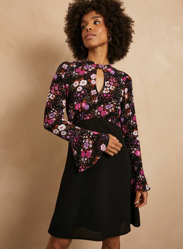 Long sleeve 2024 black floral dress